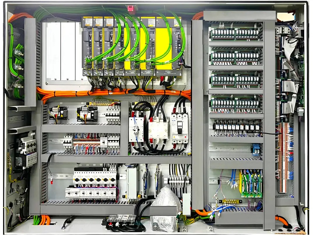 Industrial PLC panel wiring practical in Ludhiana